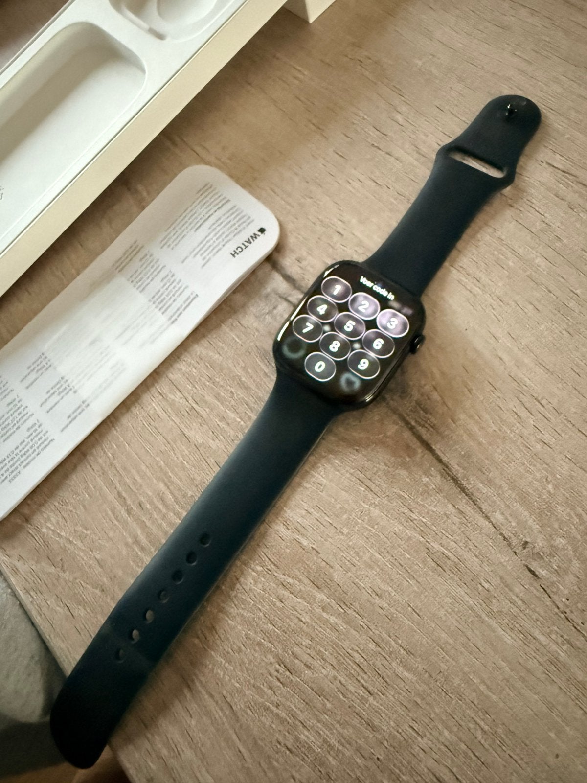Montre Apple 11 - 46 mm - GPS, Bijoux, Sacs & Beauté, Enlèvement, GPS, Comme neuf