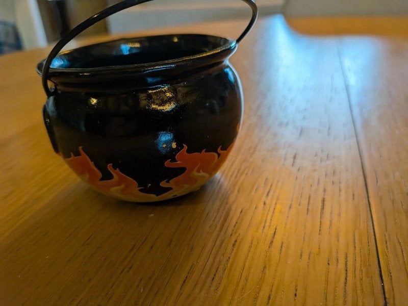 Decoratieve porseleinen ketel., Antiek en Kunst, Antiek | Woonaccessoires, Ophalen