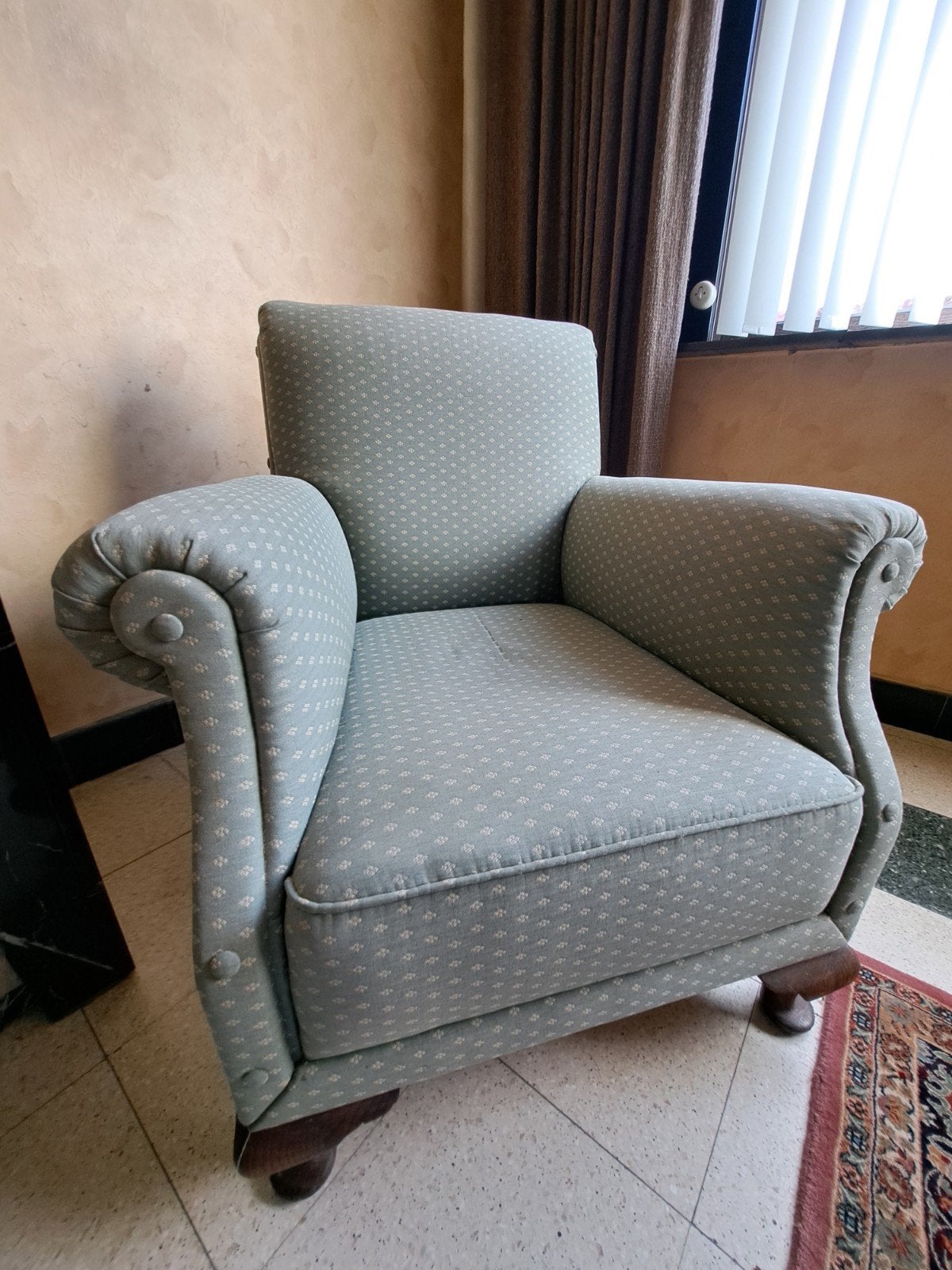 Fauteuil brocante, Ophalen
