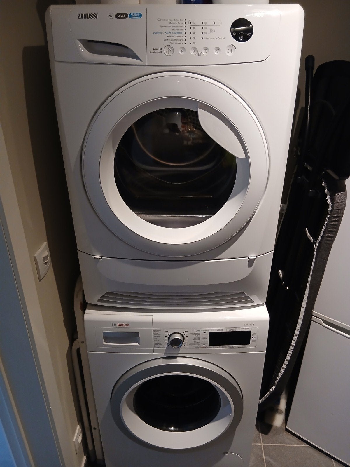Wasmachine + Droogkast €500, 8 tot 10 kg, Ophalen, Gebruikt, 1600 toeren of meer