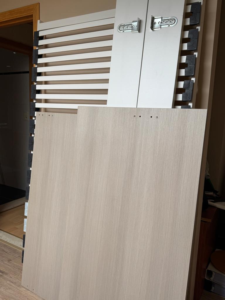 Twijfelaar bed met lattenbodem, Huis en Inrichting, Slaapkamer | Bedden, Ophalen, Gebruikt, Beige, Modern strak