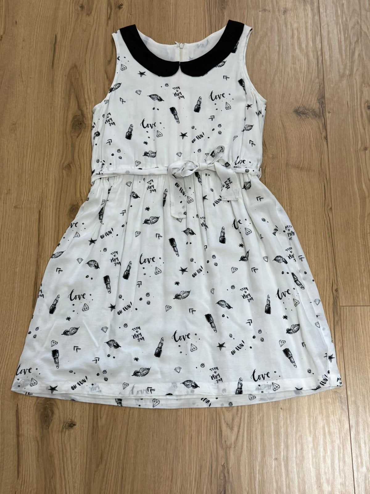 Robe noire et blanche, Enlèvement ou Envoi, Comme neuf, Fille, Robe ou Jupe