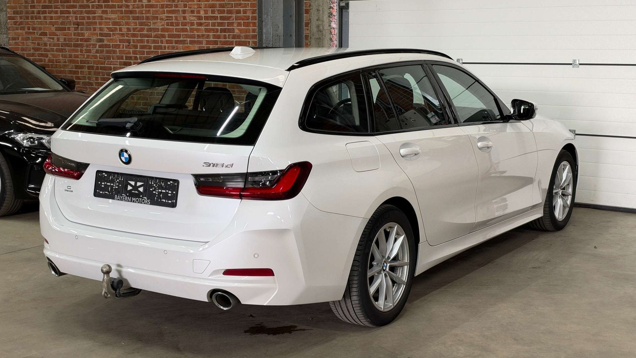 BMW 316 dA | Facelift | Model 2023 | 110.000km | Automaat, Auto's, 4 cilinders, Wit, Bedrijf, 5 deurs