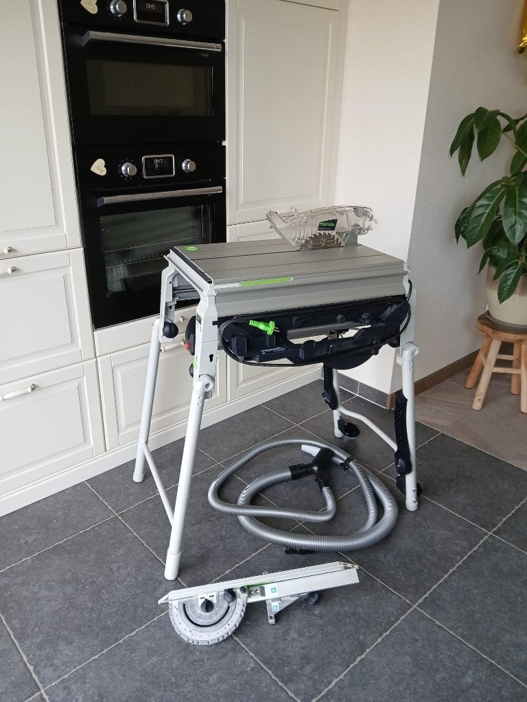 Festool precisio tafelzaag CS 50 EBG nieuwprijs is € 2052,35, 1200 watts ou plus, Festfool, 30 à 70 mm, Comme neuf