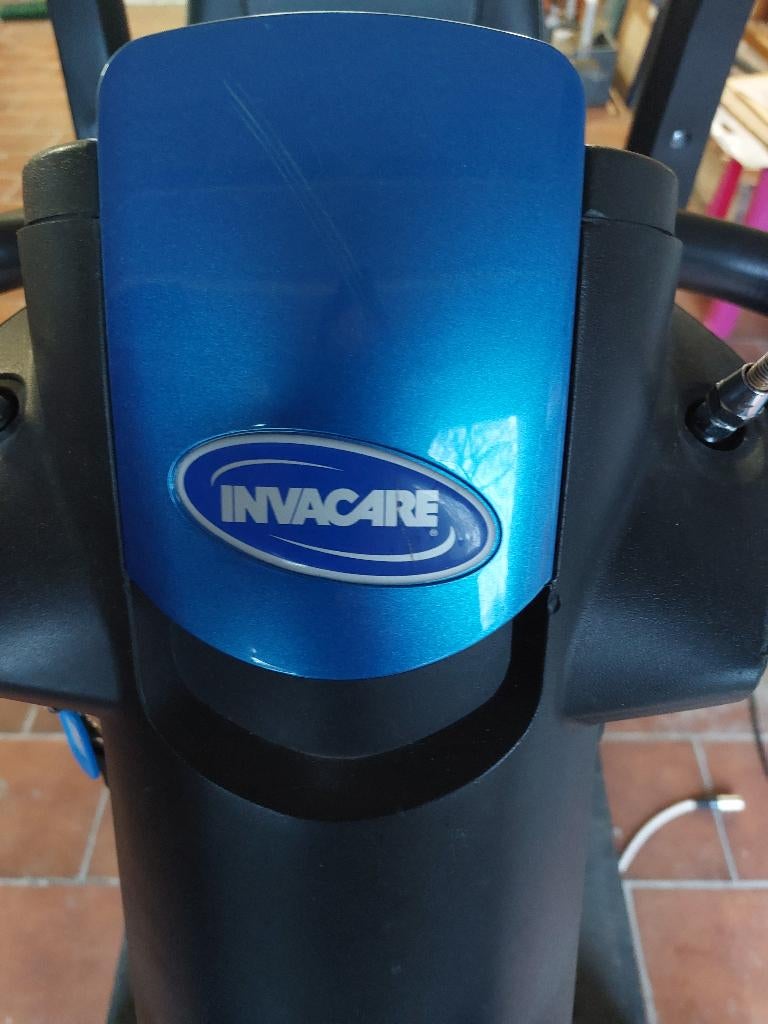 scootmobiel, Ophalen, 10 km/u of minder, Gebruikt, Invacare
