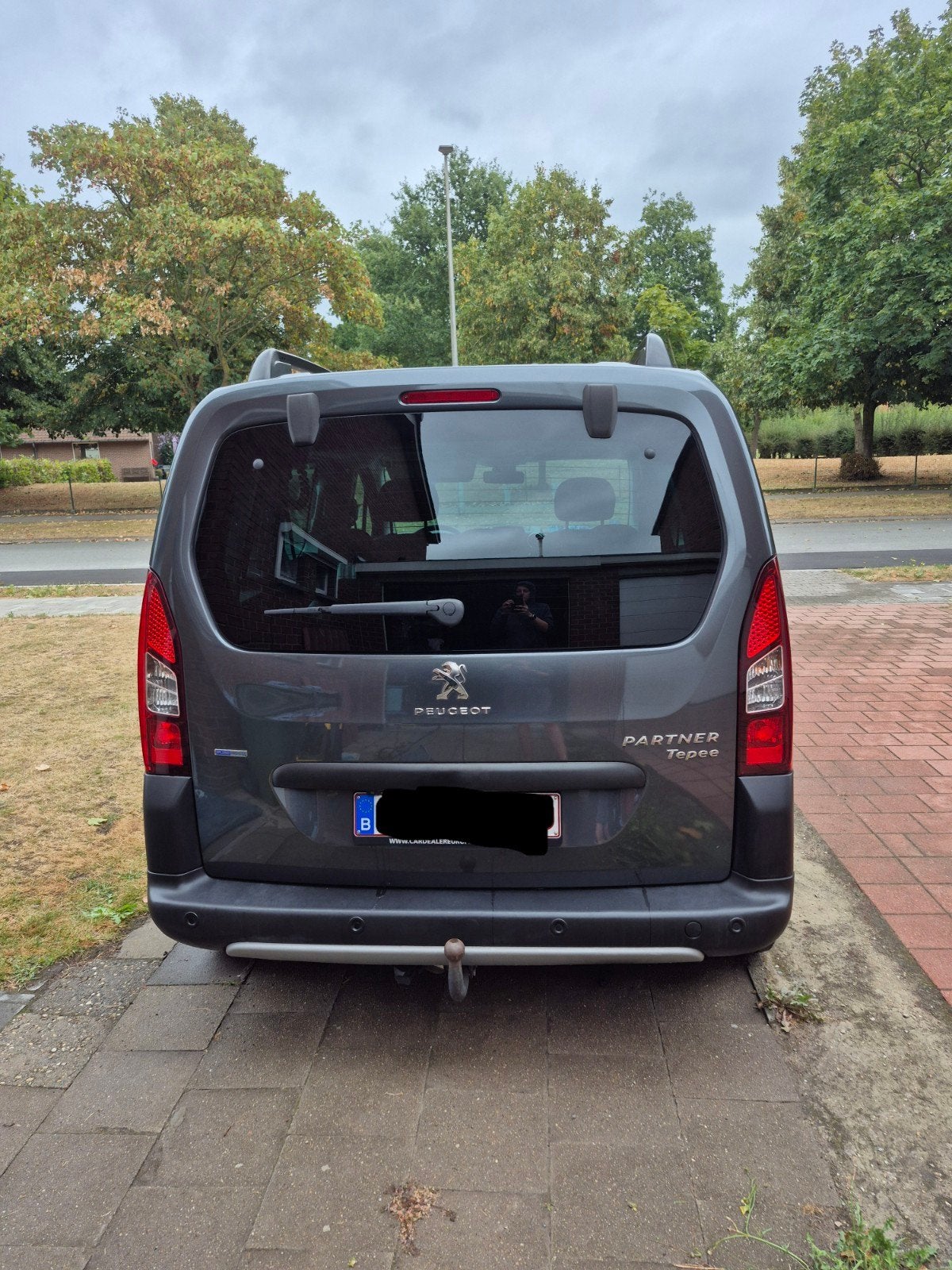 Peugeot partner 1.2 tepee, Auto's, Voorwielaandrijving, 1199 cc, 5 deurs, Particulier