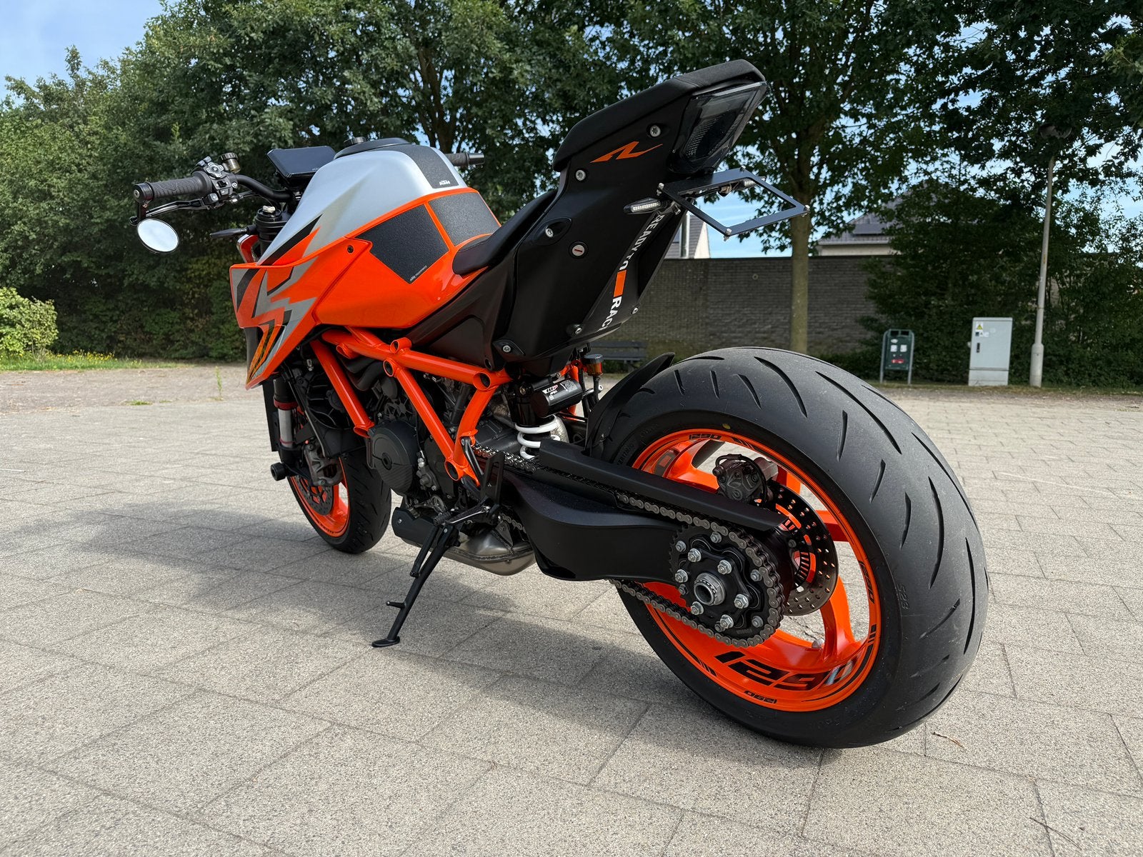 KTM Superduke 1290R - 5888 km - nombreus options - Garantie!, Motos, Motos | KTM, Permis Moto A, Occasion, Plus de 35 kW, Poignées chauffantes