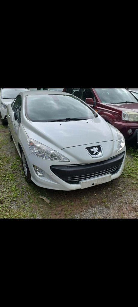 Voiture à vendre, Euro 5, Achat, Noir, 5 places
