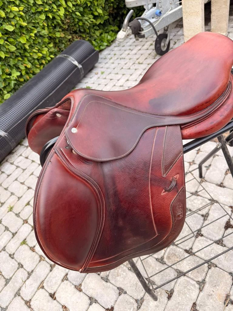 CWD zadel, goede prijs!, Dieren en Toebehoren, Paarden en Pony's | Zadels, Ophalen, Gebruikt, Springen