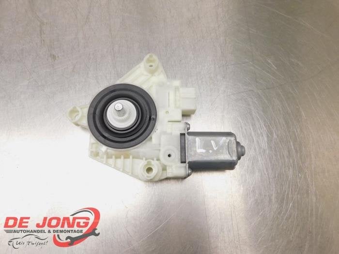Moteur de vitre portière d'un Mercedes E-Klasse, 3 mois de garantie, Utilisé, -, -