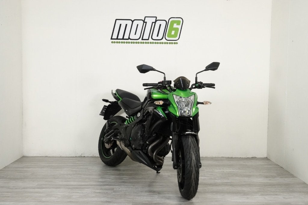 Kawasaki ER-6N, Motoren, 2 cilinders, Occasion, 649 cc, Bedrijf