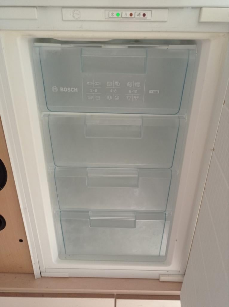 Congélateur encastrable à 4 tiroirs de marque Bosch, Electroménager, Enlèvement, Encastré