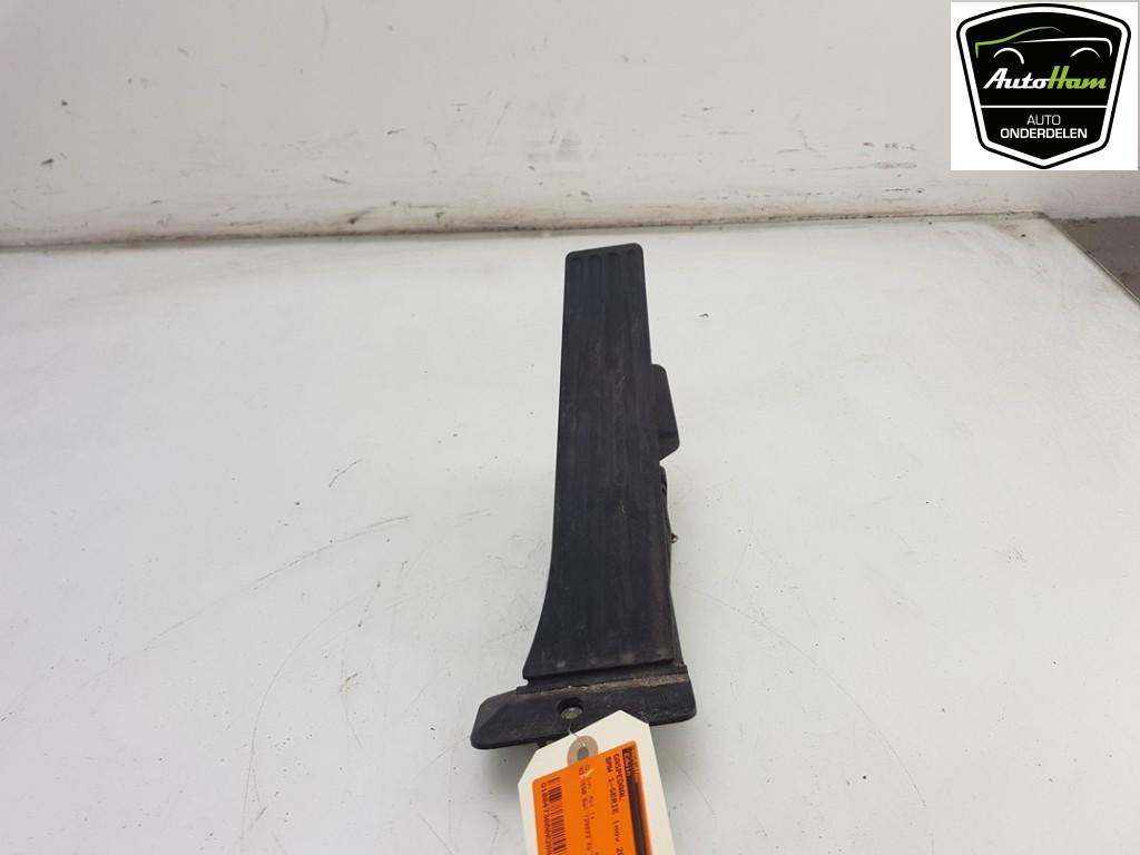 GASPEDAAL BMW 1 serie (F20) (01-2010/06-2019), Auto-onderdelen, Interieur en Bekleding, BMW, Gebruikt