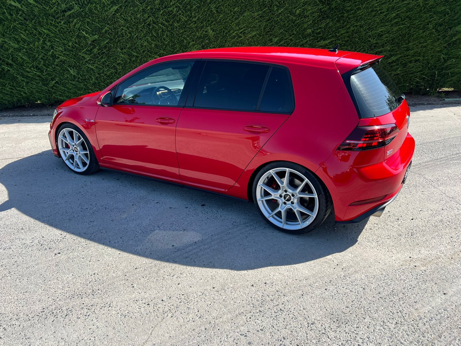 Volkswagen Golf 7.5 Gti Performance • Milltek • Rotiform •, Autos, Rouge, Euro 6, Entreprise, 5 portes