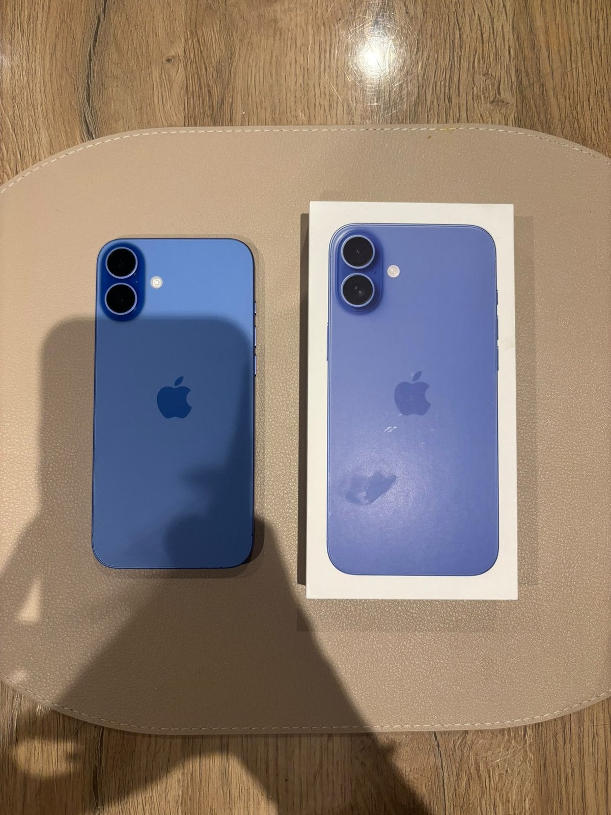 IPHONE 16 Plus 128 GB - MARINEBLAUW, Telecommunicatie, Ophalen, Zo goed als nieuw, 128 GB, Zonder abonnement