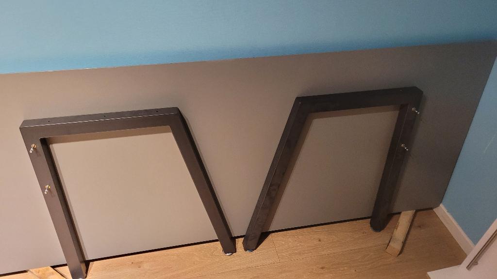 Bureaublad Grijs met bij horende steunpoten 200x80x7cm, Ophalen, Hout, Zo goed als nieuw, Industrieel