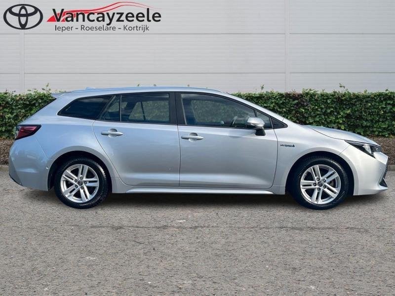Toyota Corolla TS Dynamic+businesspack+trekhaakcamera+gps+se, Autos, Achat, Ordinateur de bord, Euro 6, 76 g/km