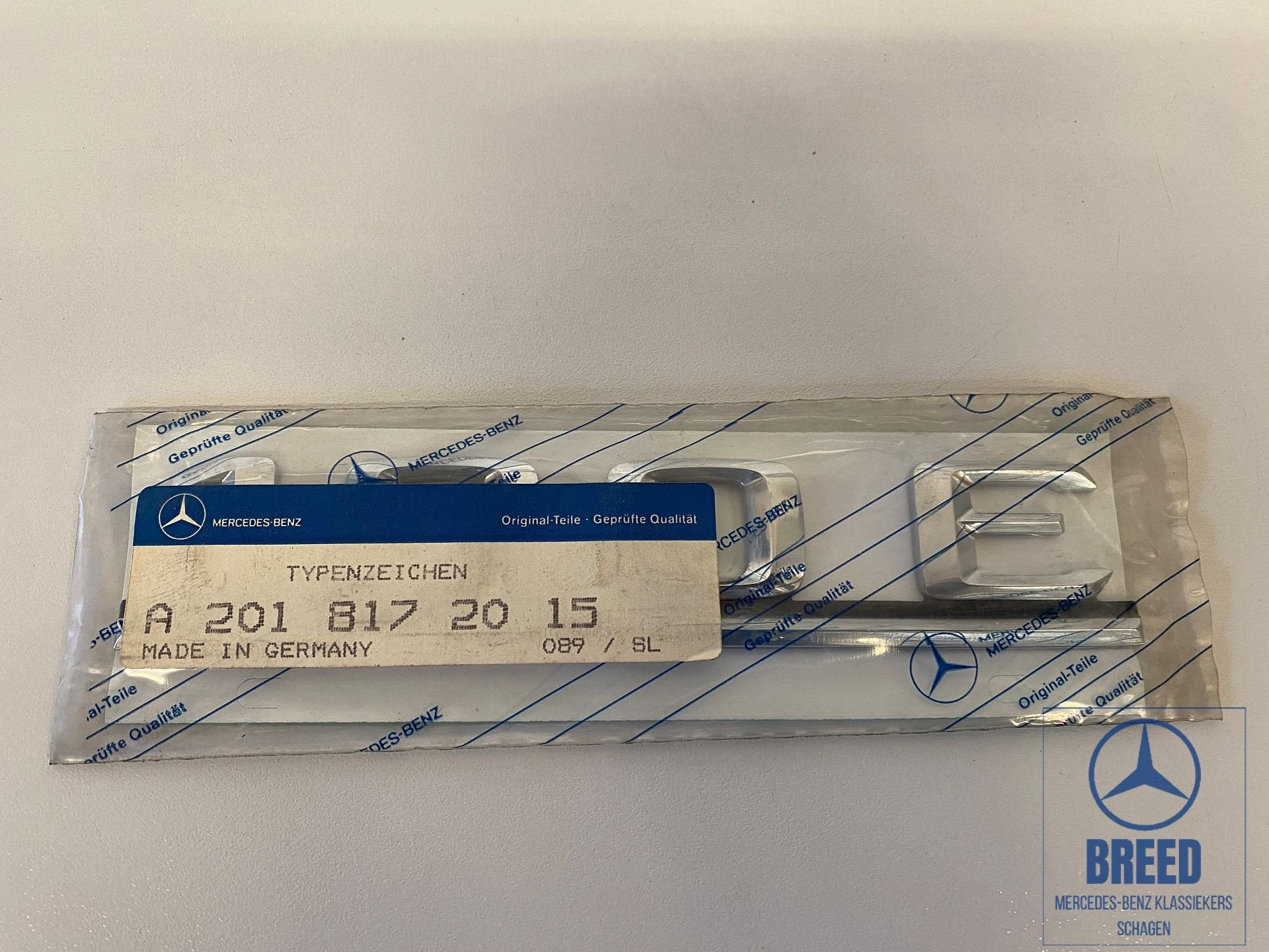 NOS embleem 190E voor Mercedes-Benz W201, -, Nieuw, Ophalen of Verzenden, -
