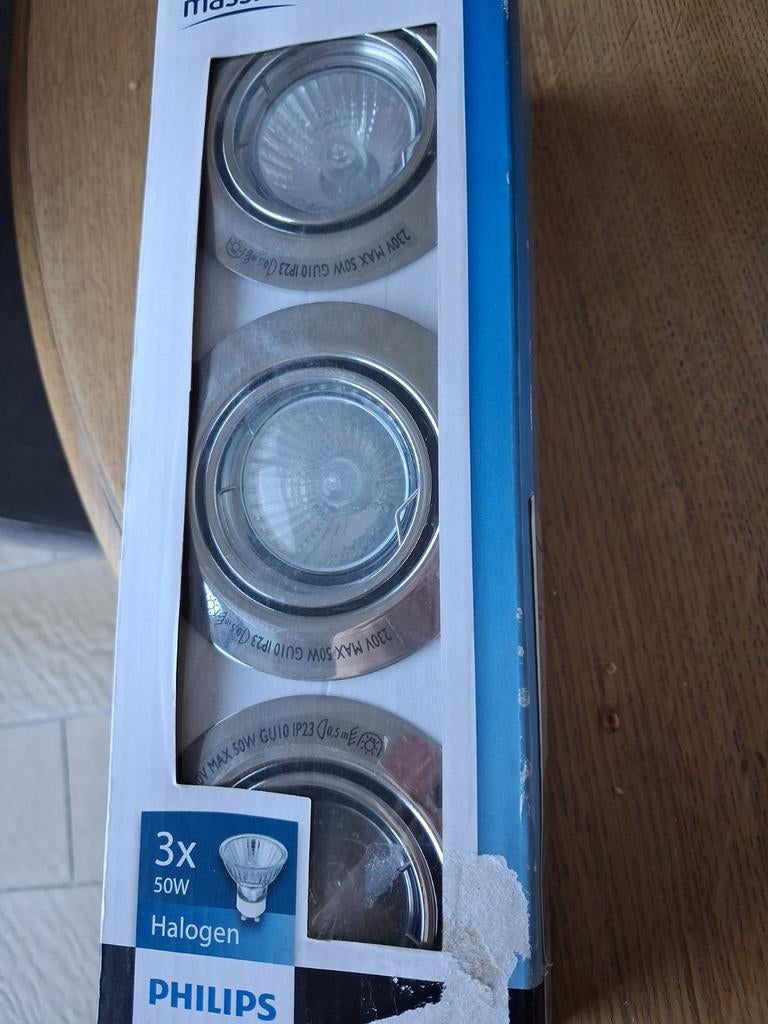Nieuwe setjes van 3 spotjes 10 euro per set, Enlèvement