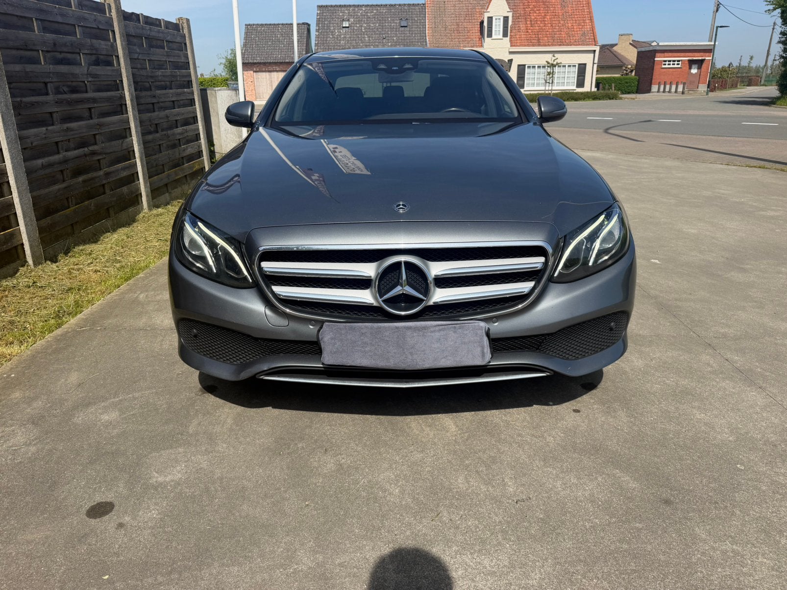 Mercedes-Benz E200d – 2017 -  EURO 6c, Auto's, Mercedes-Benz, Particulier, E-Klasse, Bluetooth, Diesel, Euro 6, Berline, 5 deurs
