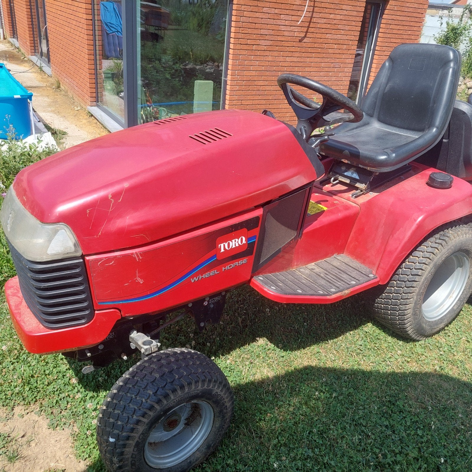 Pièces Tracteur tondeuse Toro 520xi Hydro, Autos : Divers, Tapis de coffre