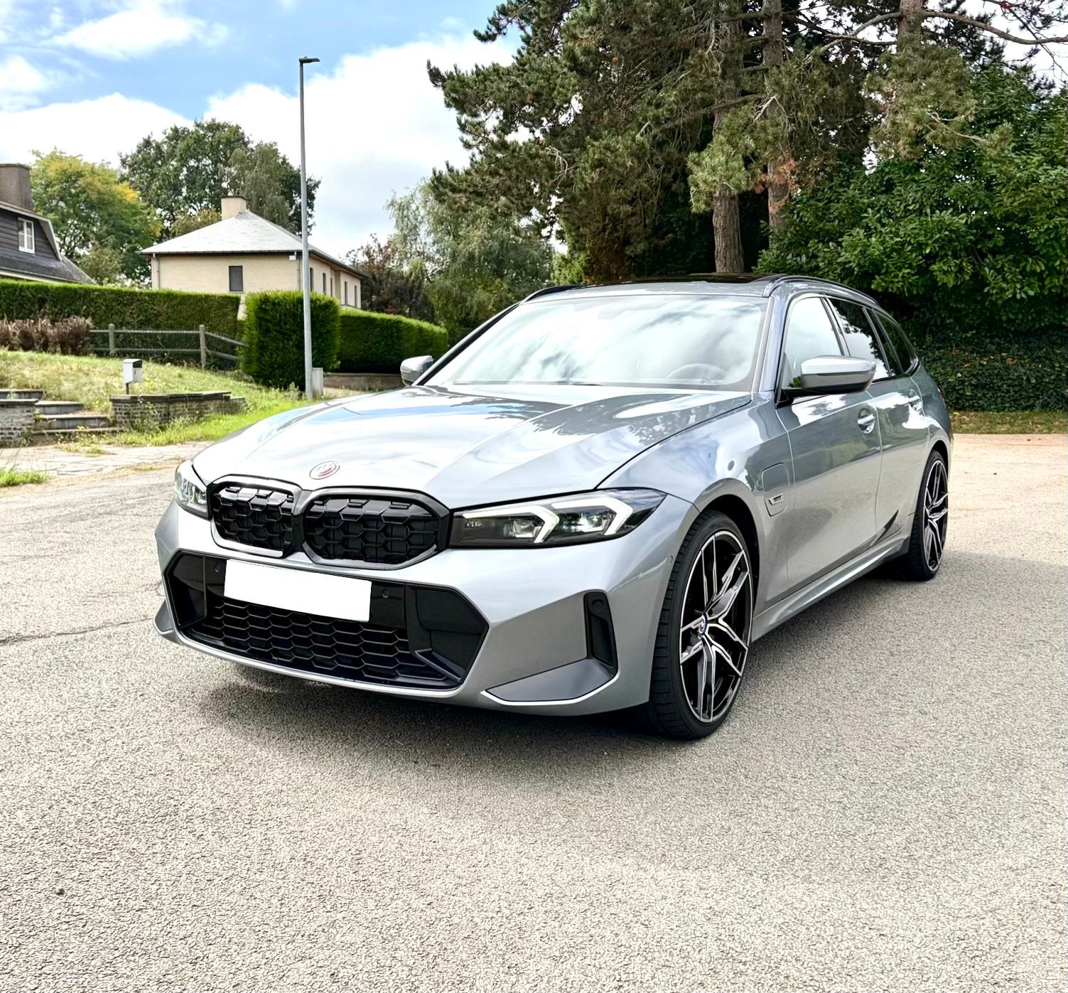BMW 330e HYBRIDE PACK M/PANO/ LASER/HEAD-UP/TREKHAAK/NIEUW, Cuir, Argent ou Gris, Achat, Euro 6