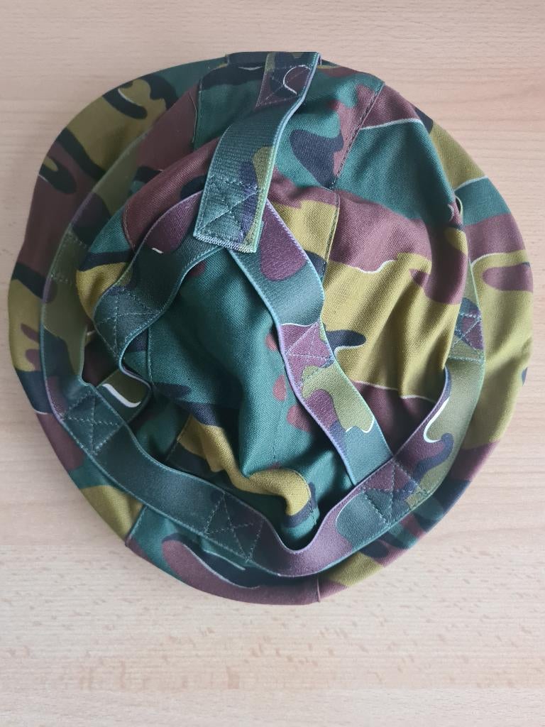 Cover voor Shubert M95 kevlar helm - maat-2, Ophalen of Verzenden, Landmacht, Helm of Baret