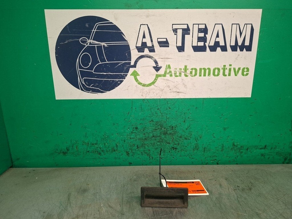 POIGNEE COFFRE / HAYON ARRIERE Golf Plus (5M1 / 1KP), Volkswagen, Volkswagen AG, Utilisé, Kundenbetreuung@volkswagen.de