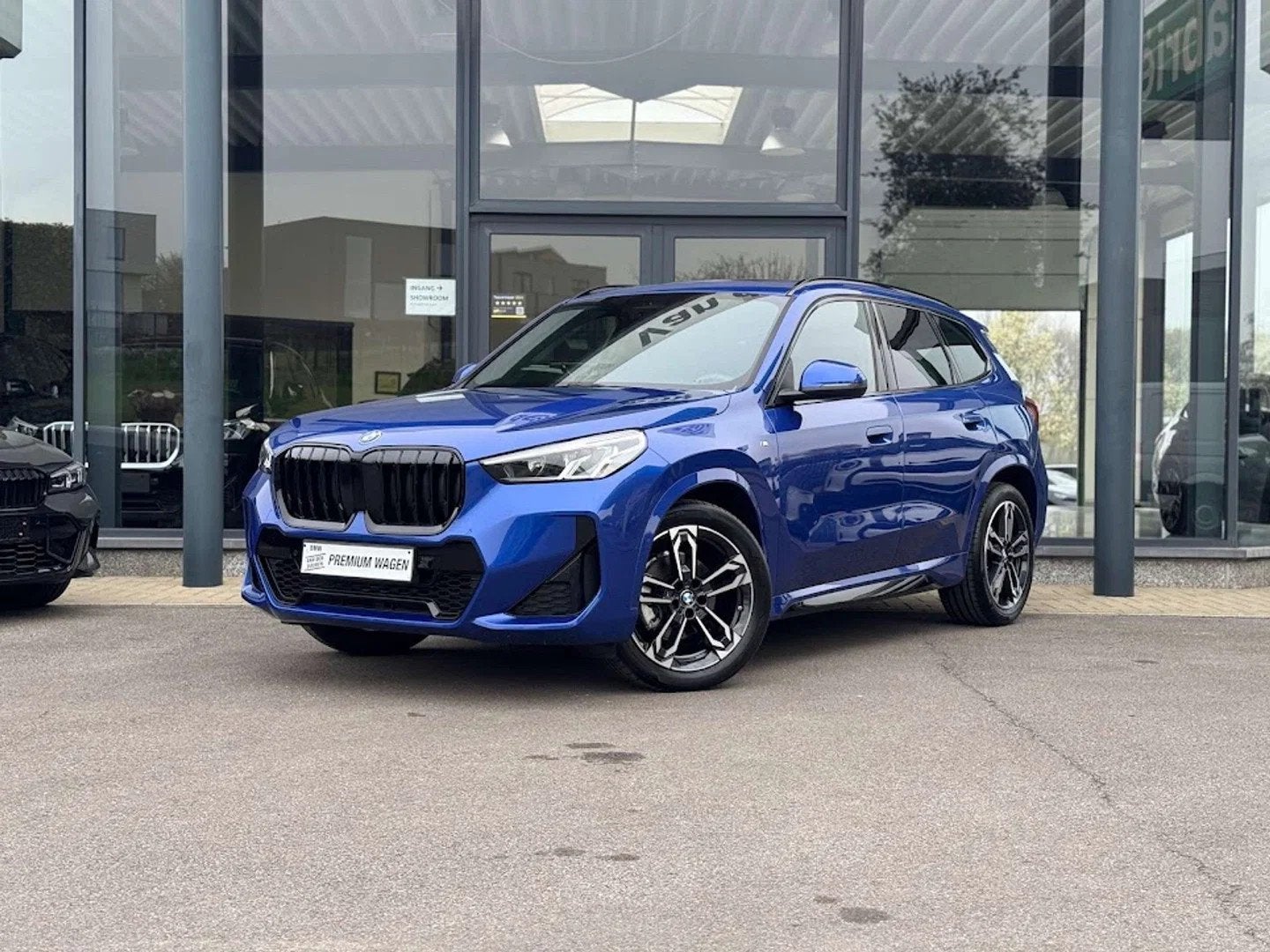 BMW X1 sDrive18i M Sport / PANODAK / TREKHAAK / DODE HOEK, Gebruikt, Zwart, 1 kg, Leder