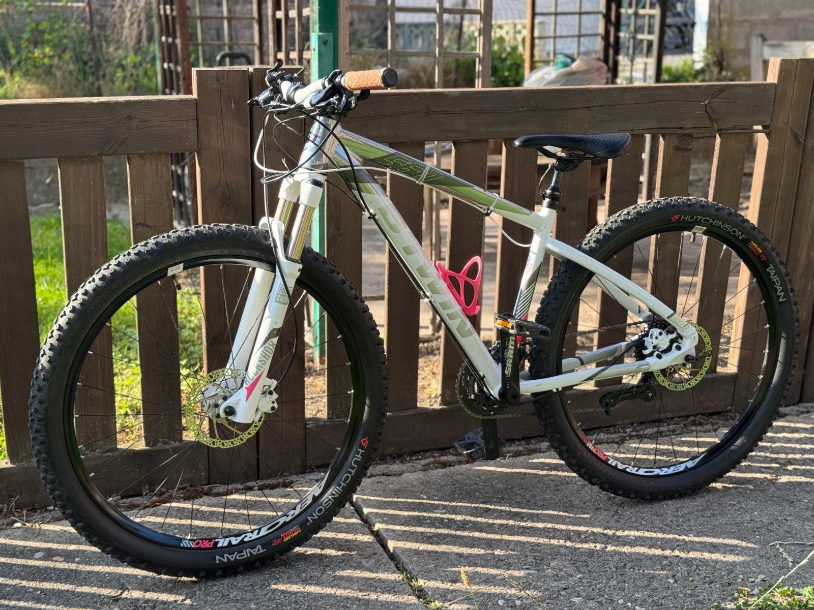 VTT B-twin 560 27.5