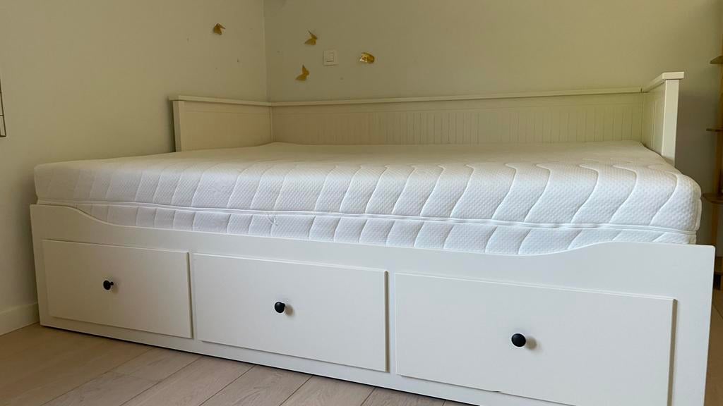 Uitschuifbaar bed 80 x 200 of 160 x 200, Ophalen, Zo goed als nieuw