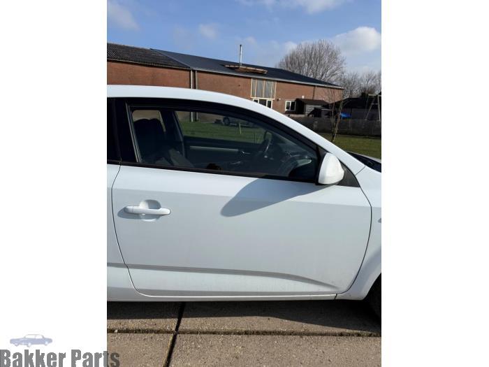 Portier 2Deurs rechts van een Kia Pro Ceed (WD), -, Deur, -, -
