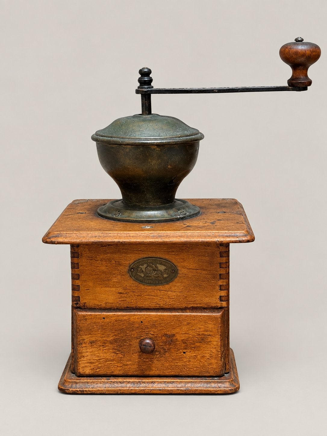 Oude koffiemolen, Ophalen