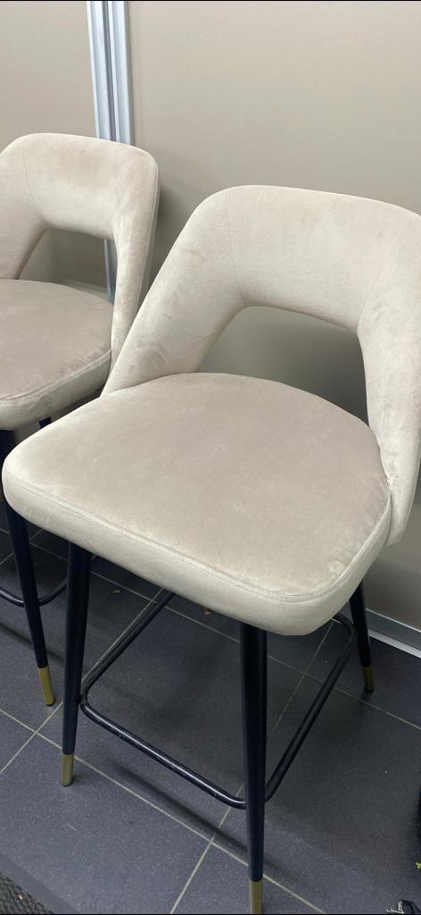 Stoelen krukken woonkamer, Ophalen, Zo goed als nieuw, Vier, Stof