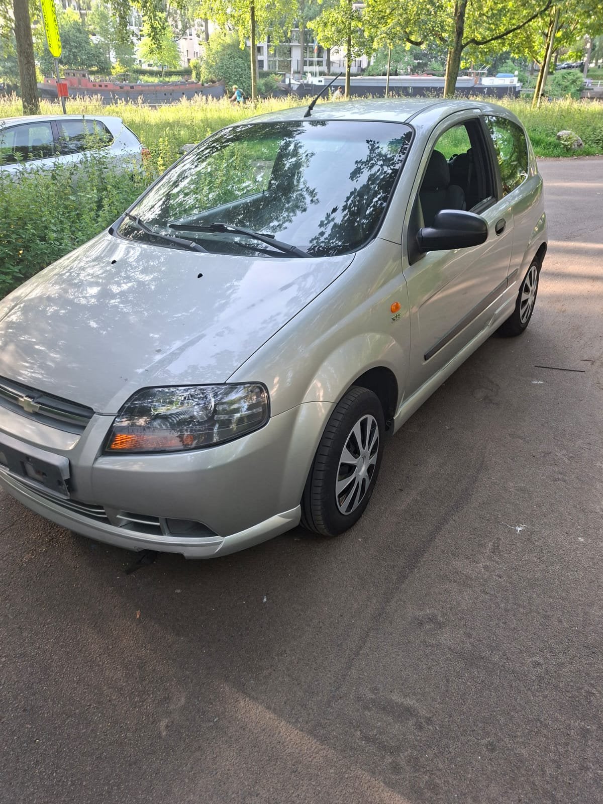 Chevrolet kalos pres a immatriculé, Autos, Argent ou Gris, Achat, Kalos, Particulier