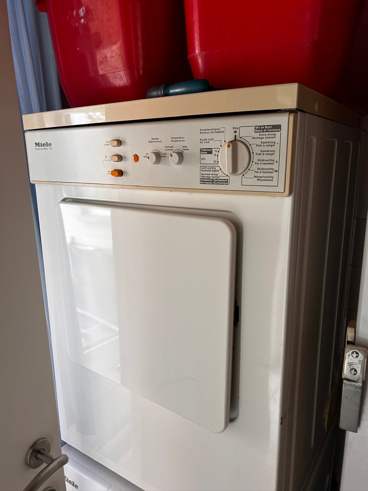 Miele DE LUXE-ELECTRONIC T 366 wasdroger, Elektronische apparatuur, Ophalen, Gebruikt, Minder dan 85 cm, Voorlader