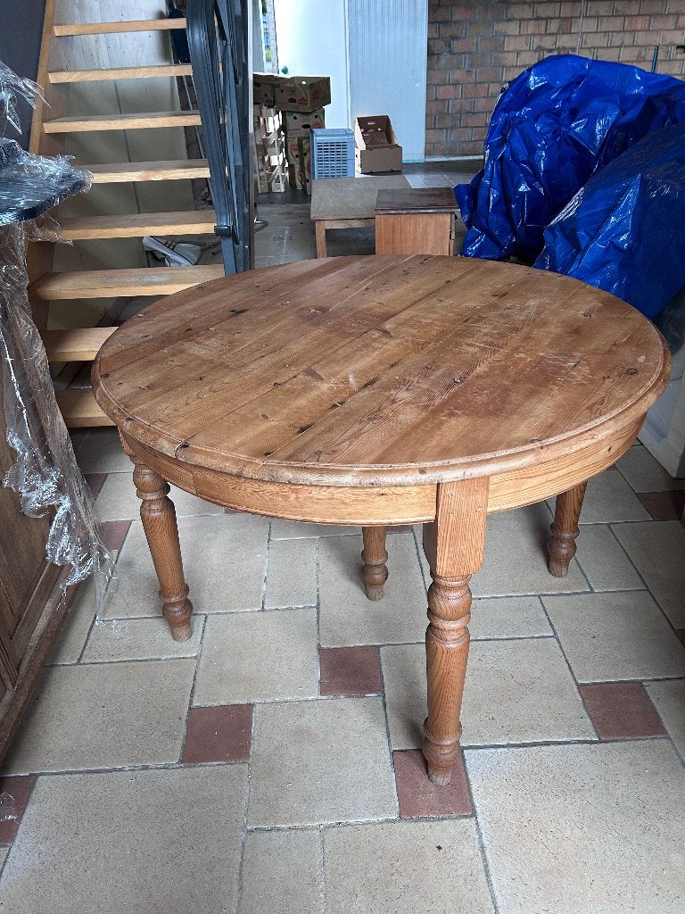 Massief houten ronde tafel, Ophalen