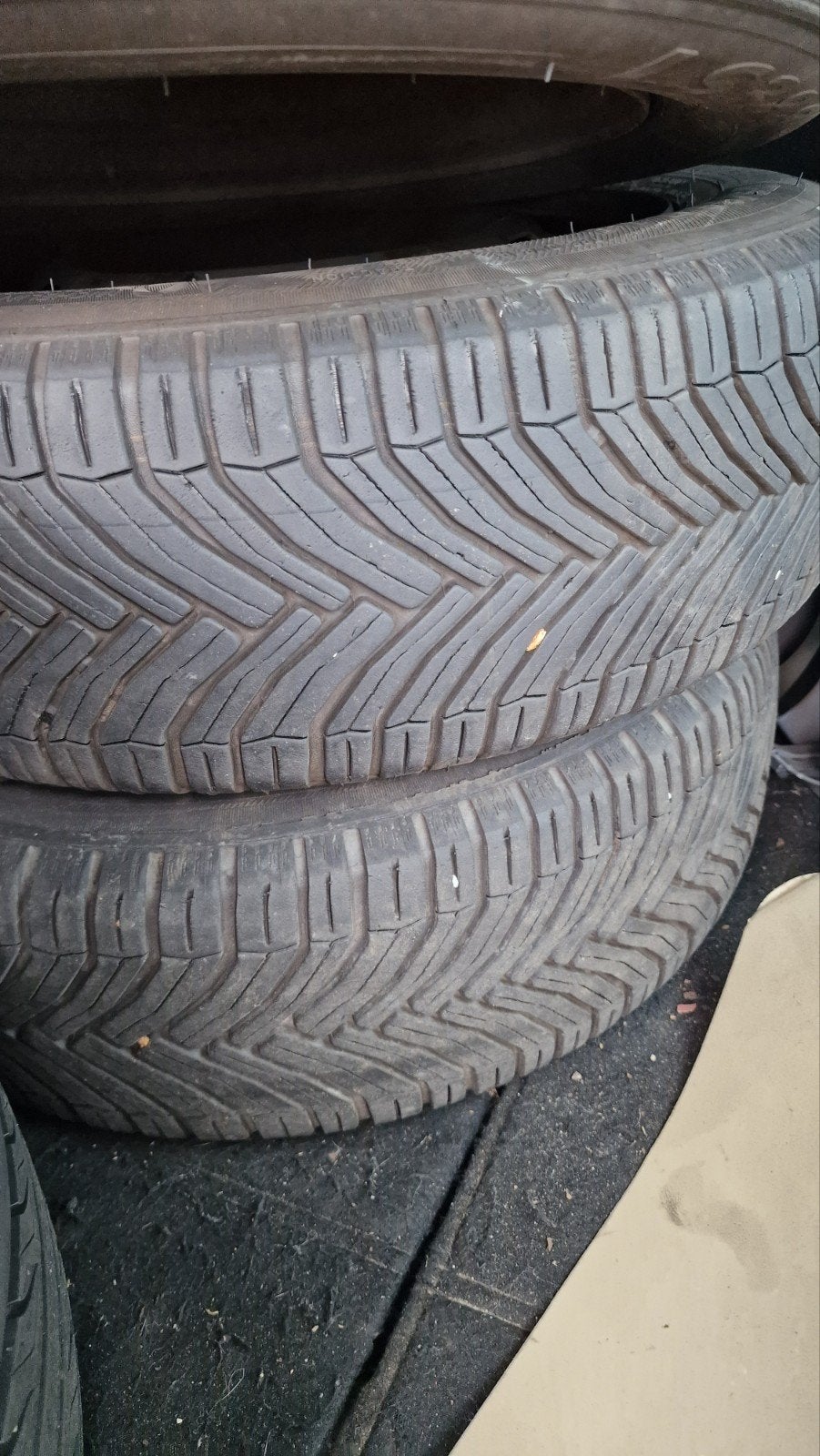 Ford fiesta 5 banden met velgen, Ophalen