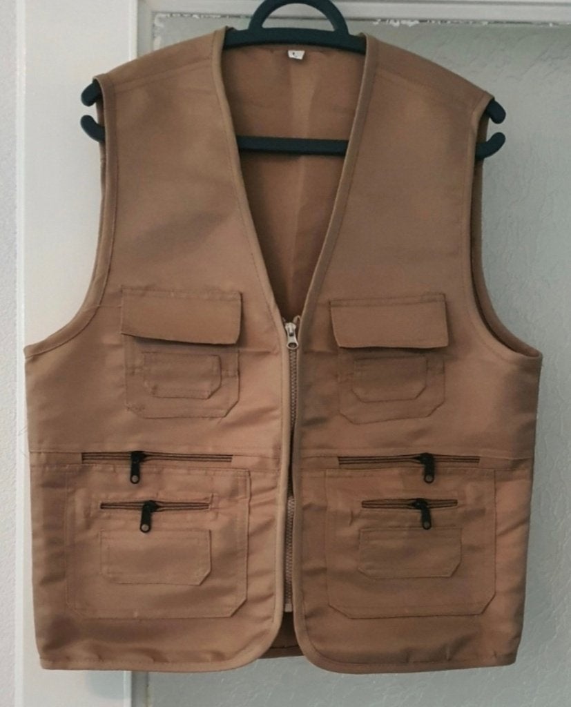 Bruin/kaki heren gilet / visvest met veel zakken – Maat: L, Ophalen of Verzenden, Nieuw, Maat 52/54 (L), Bruin