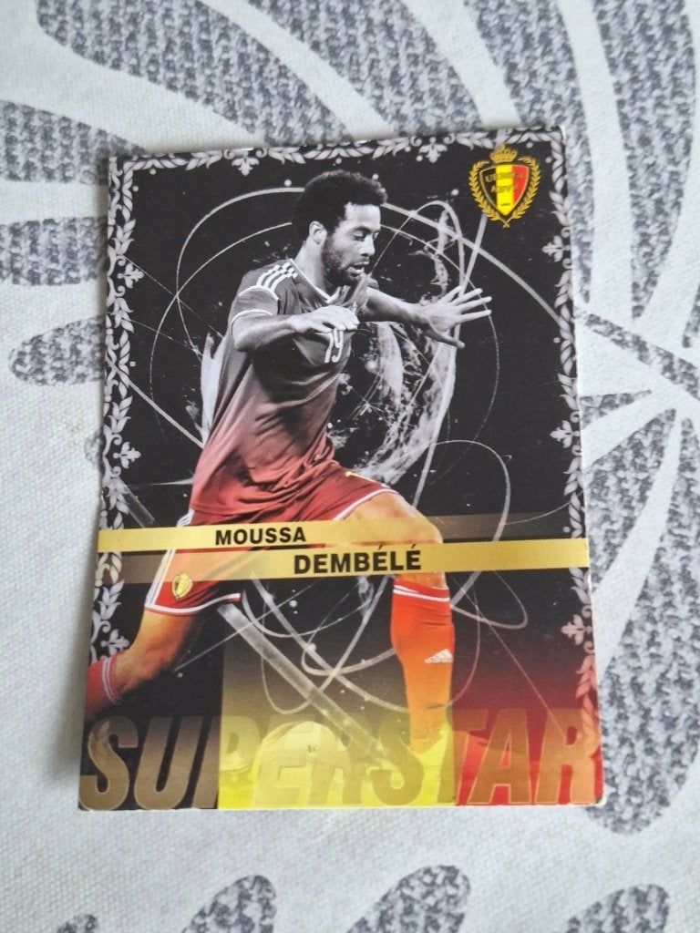 Superstar Voetbalkaart / Mousse Dembélé / EK Frankrijk 2016, Verzamelen, Ophalen of Verzenden, Zo goed als nieuw, Spelerskaart
