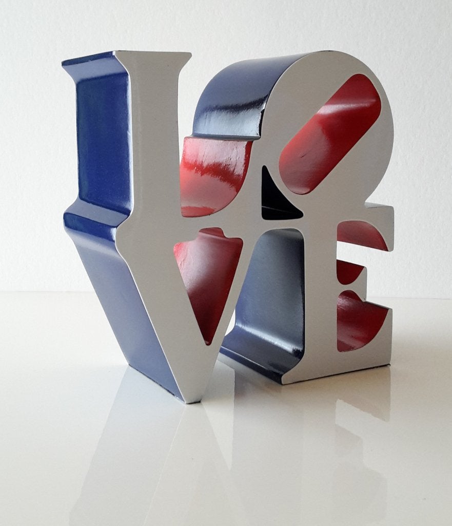 Robert Indiana (d'après) - Sculpture Love, Antiquités & Art, Art | Objets design, Poupée/figurine, Autres matériaux, Bleu, Numéroté