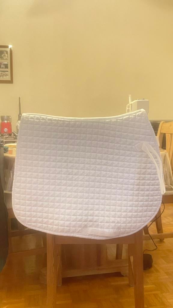 Tapis de selle blanc bon qualité et bon état, Enlèvement ou Envoi, Utilisé