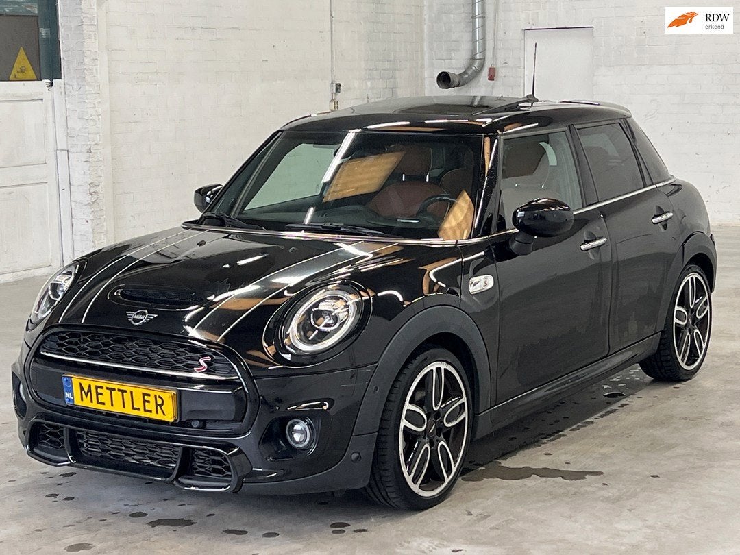 MINI 5-deurs 2.0 Cooper S Hammersmith | Head up | Camera | N, Autos, Mini, Cuir, Achat, Euro 6, Entreprise