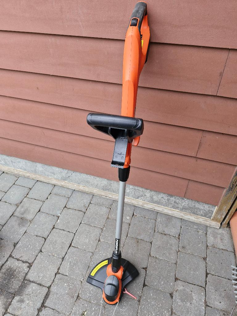 Trimmer powerplus nw,0p 20VDc dualpower, Tuin en Terras, Bosmaaiers, Nieuw, Accu, Ophalen