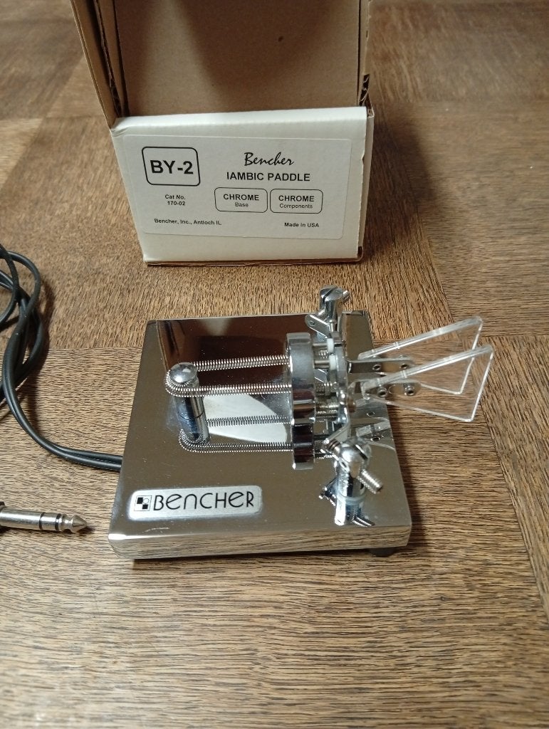 CW Paddle Keyer VIBROPLEX BENCHER BY-2 Chrome, Ophalen of Verzenden, Zo goed als nieuw