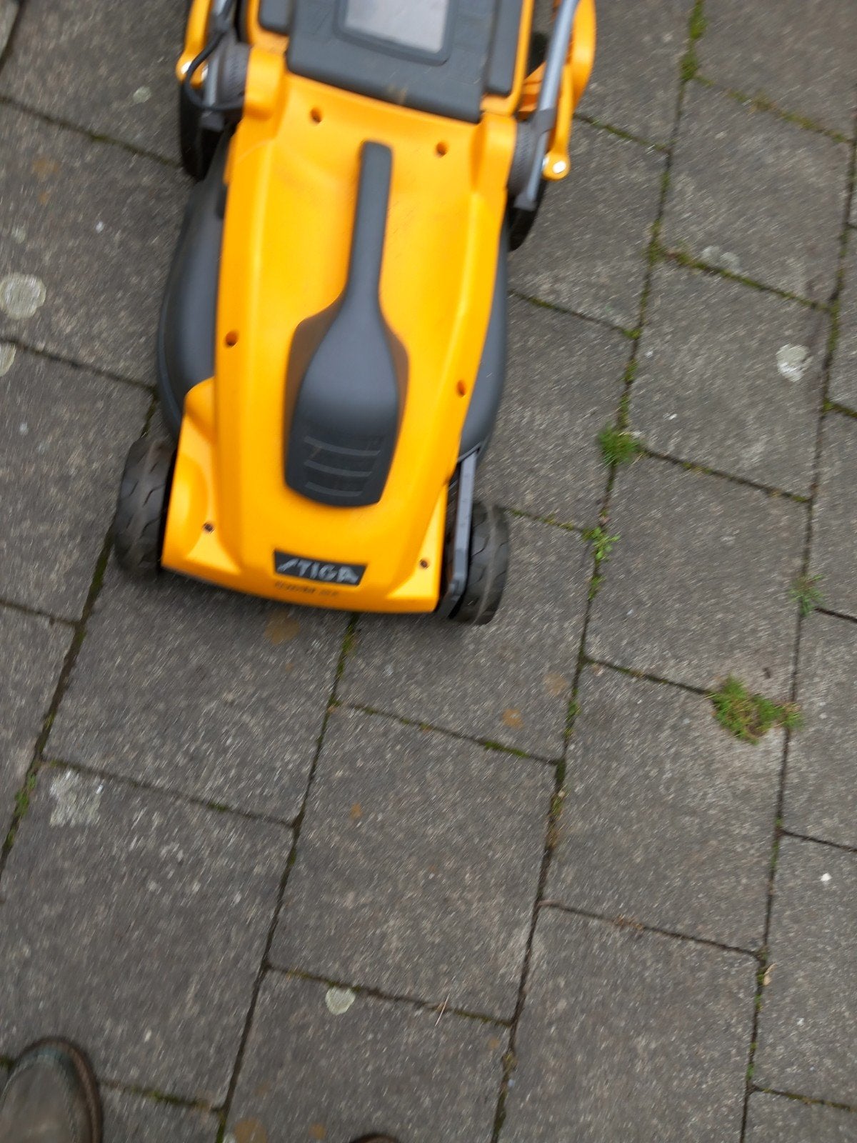 Grasmaaier plus kantmaaier black&decker, Jardin & Terrasse, Tondeuses à gazon, Enlèvement
