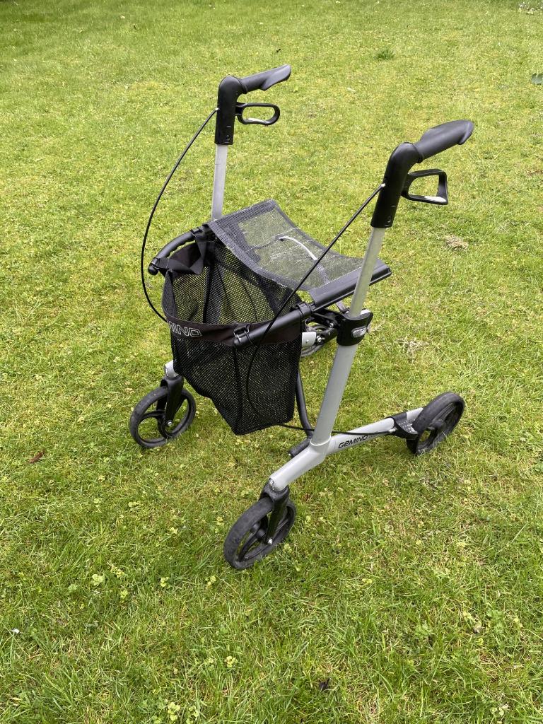 rollator gemino 20, Diversen, Rollators, Ophalen, Opvouwbaar, Gebruikt