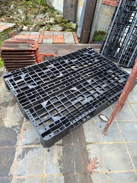 2 kunststof palletten, Jardin & Terrasse, Terrasses, Enlèvement, Comme neuf, Synthétique
