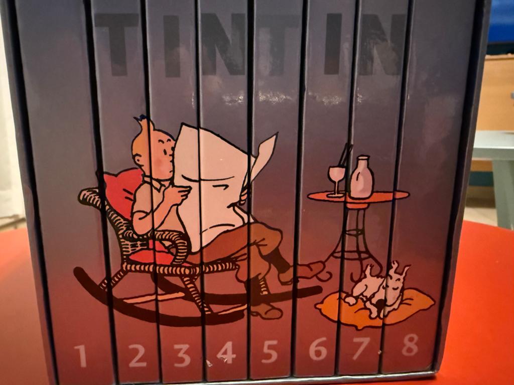 The Adventures of Tantin Herge complete collectie in doos, Boeken, Avontuur en Actie, Ophalen, Zo goed als nieuw