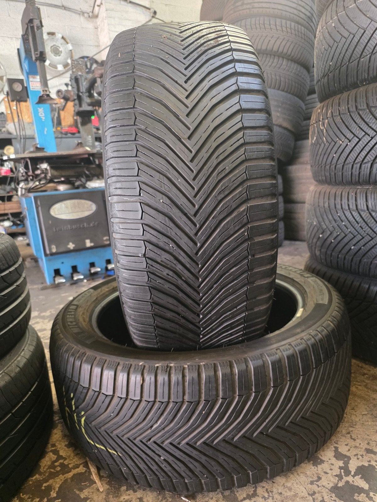255 45 20 Michelin avec montage et équilibrage, Enlèvement